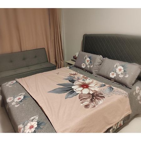 Qc Homestay Pusing المظهر الخارجي الصورة