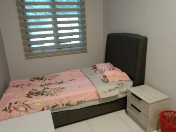Qc Homestay Pusing المظهر الخارجي الصورة