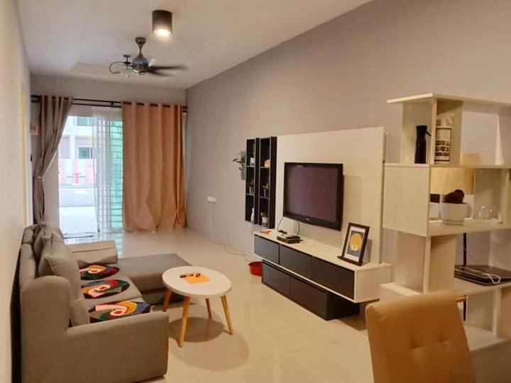 Qc Homestay Pusing المظهر الخارجي الصورة